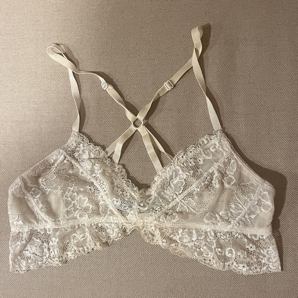 ☀️ Cream Lace Bralette by Signature8 - Picture 1 of 4